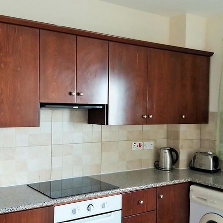 101 Mandritis Court Apartment Larnaca Exterior photo
